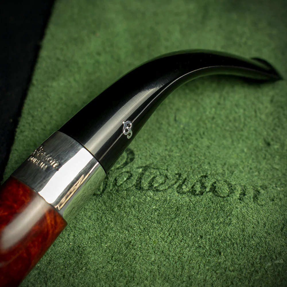 Peterson of Dublin Deluxe Classic Terracotta Smoking Pipe - Shape 68 - Image 6