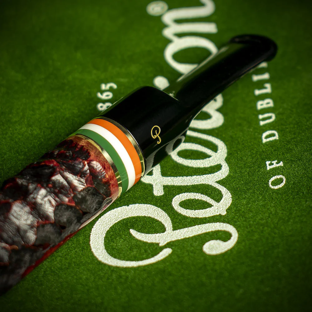 Peterson of Dublin St. Patrick's Day 2026 Rusticated Briar Pipe - Shape 53 - Image 6