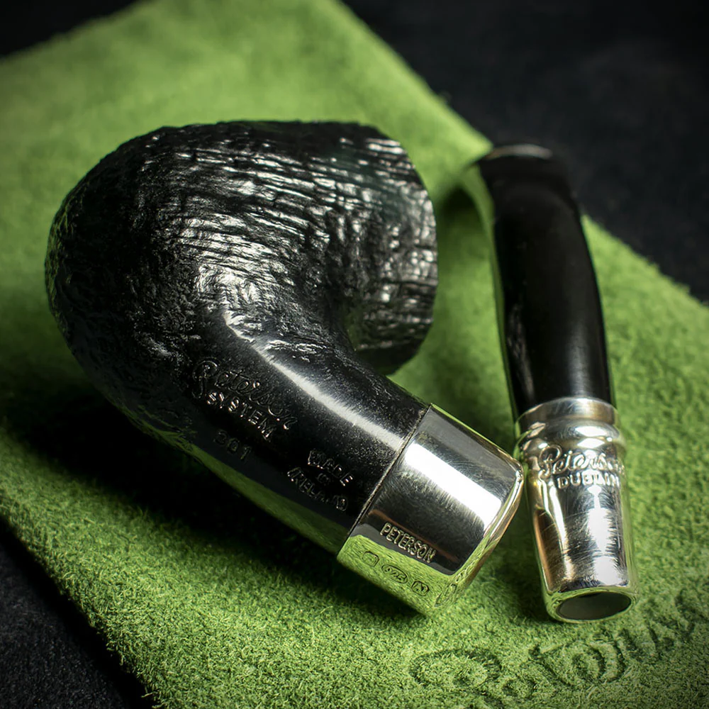 Peterson of Dublin System Spigot Sandblasted Briar Pipe - Shape 301 - Image 4