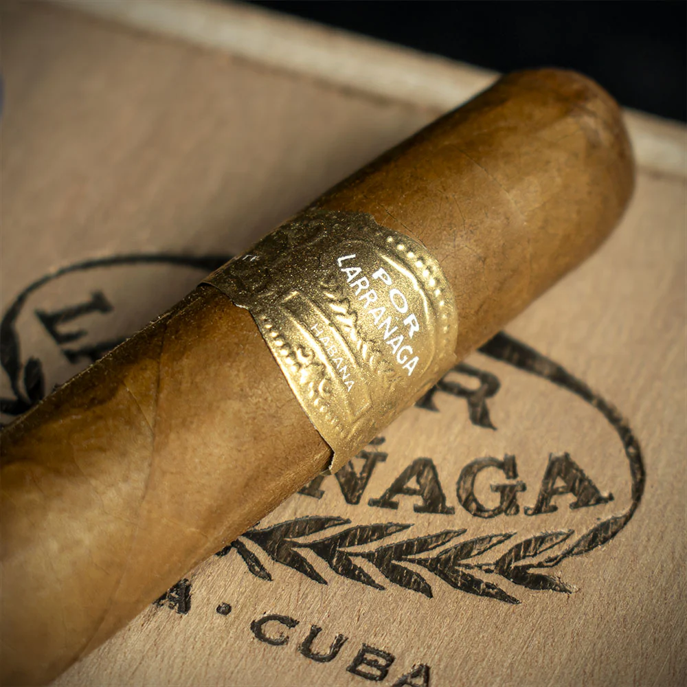 Por Larranaga Petit Coronas Cuban Cigar - Single - Image 4