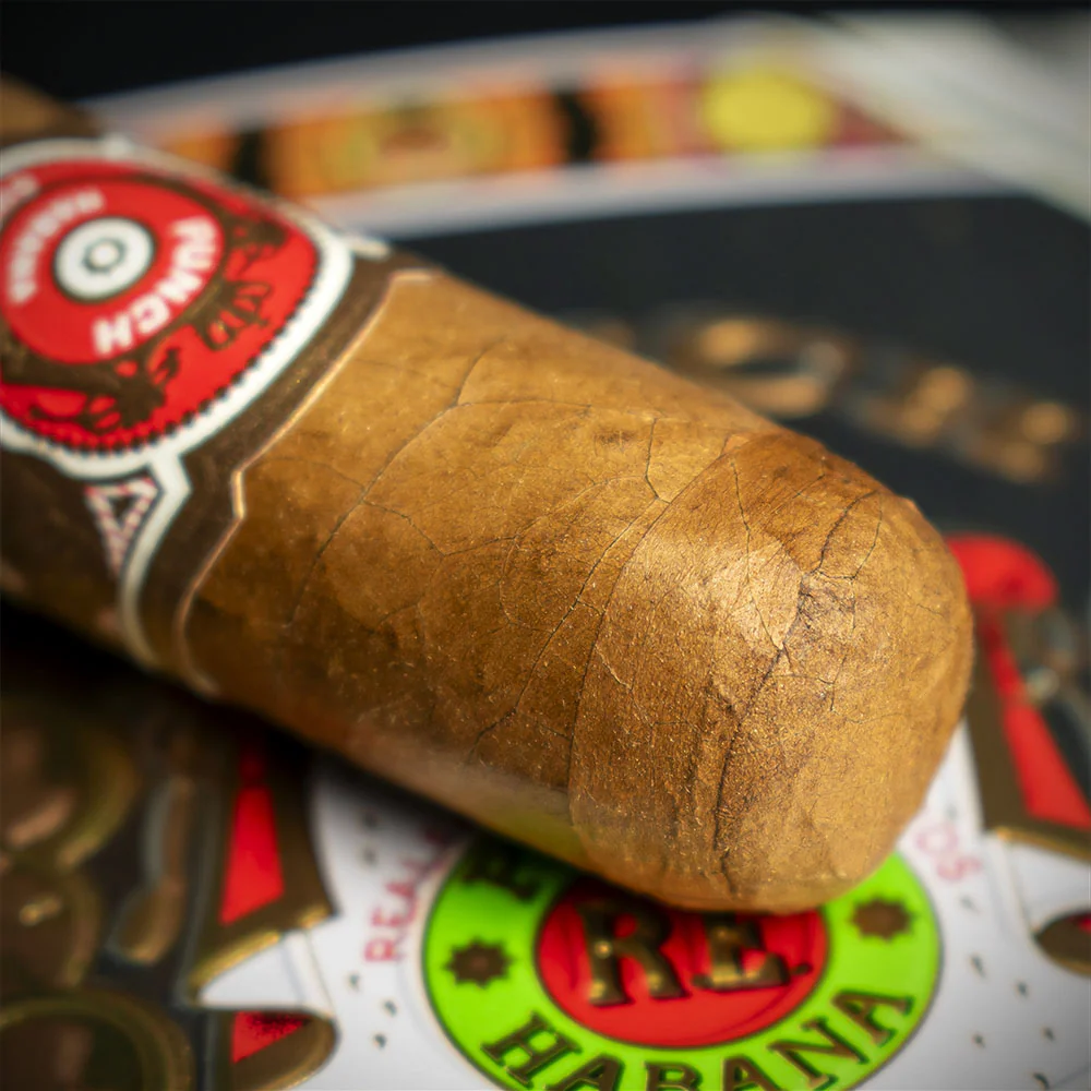 Punch Triunfos Linea Retro Cuban Cigar - Tin of 5 - Image 4