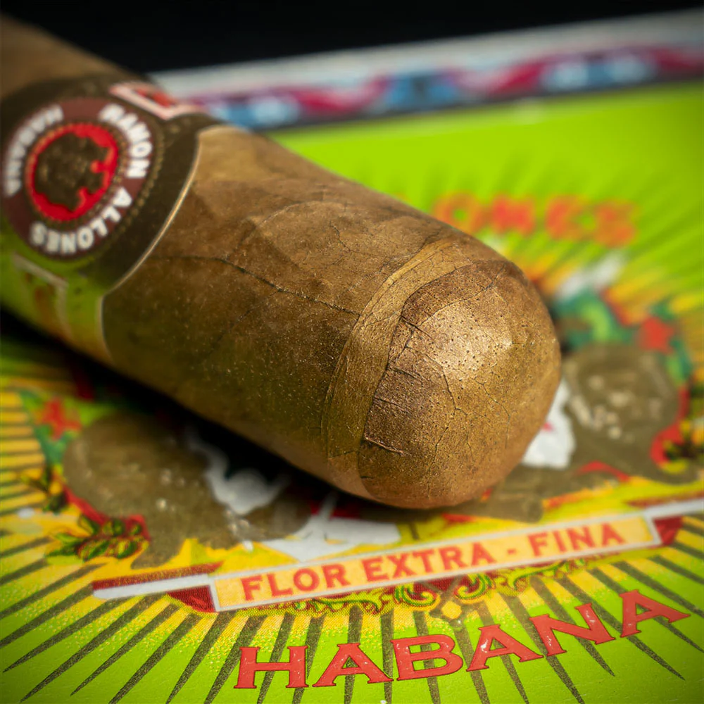 Ramon Allones No.3 Cuban Cigars - Box of 10 - Image 4