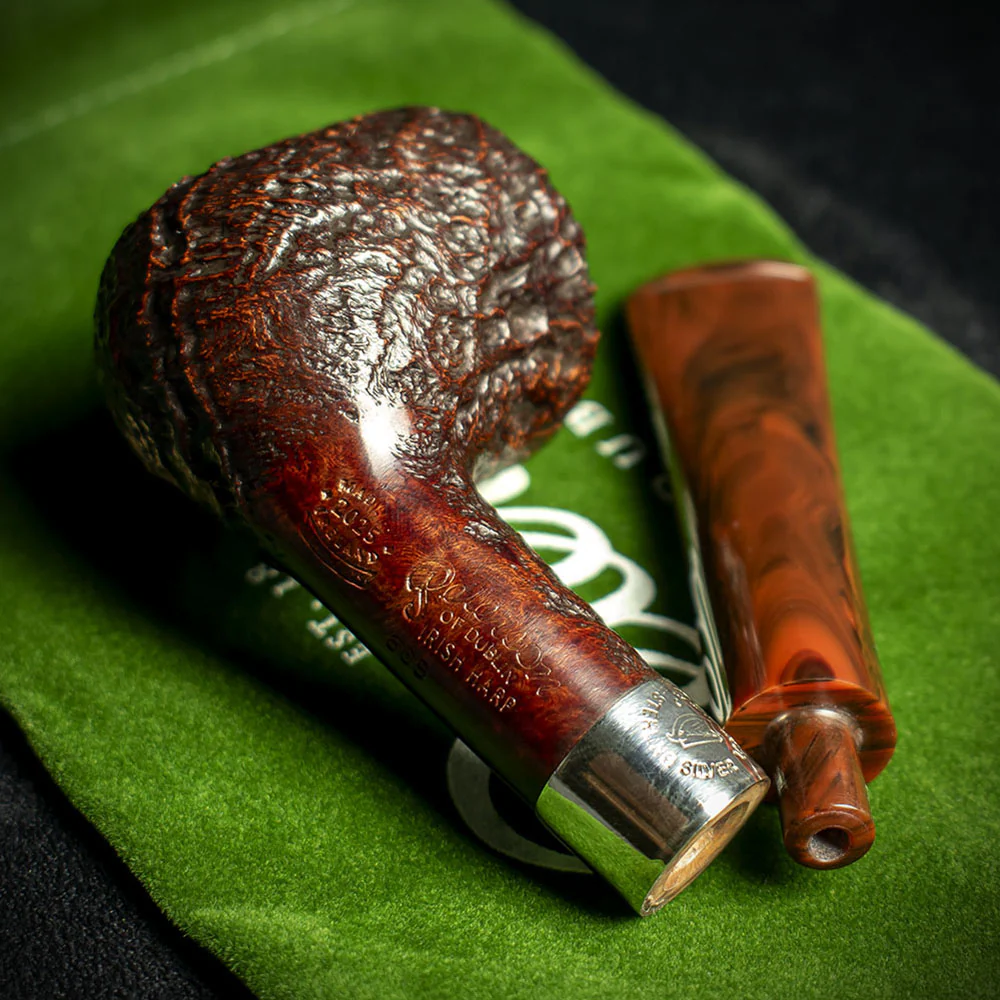 Peterson of Dublin Irish Harp Sandblasted Smoking Pipe - Shape 608 - Image 4