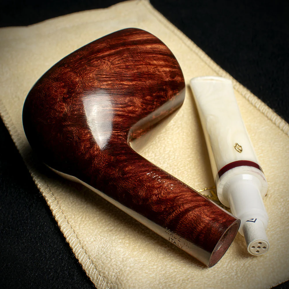 Savinelli Avorio Smooth Burgundy 111 - 6mm Briar Pipe - Image 4