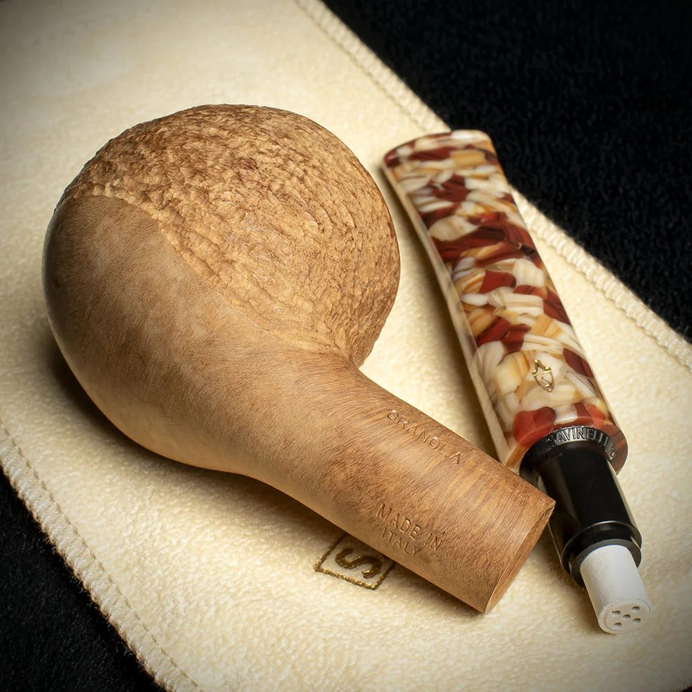 Savinelli Granola Rusticated 315 - 6mm Briar Pipe - Image 4