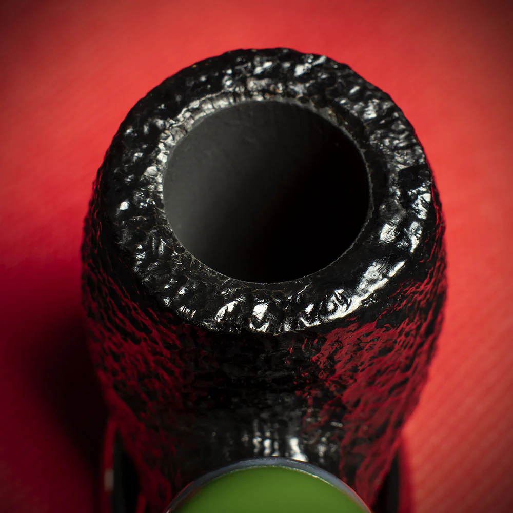 Savinelli St Nicholas Xmas 2025 Briar 6mm Smoking Pipe - Shape 614 - Image 7
