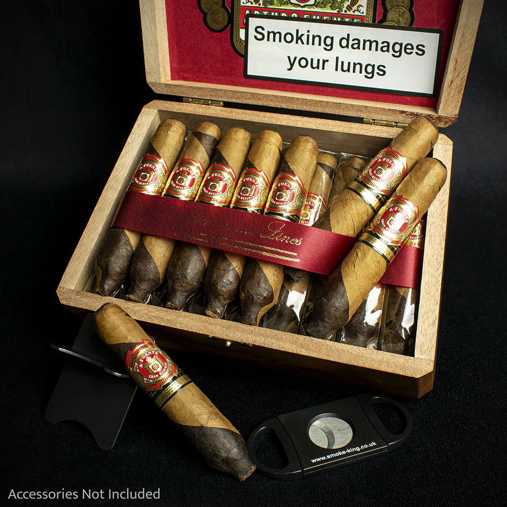 Arturo Fuente Hemingway Between The lines Cigar - Single - Image 3