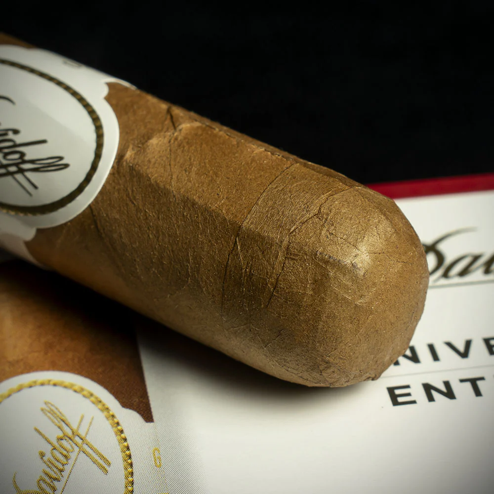 Davidoff Aniversario Entreacto Cigar - Single - Image 5
