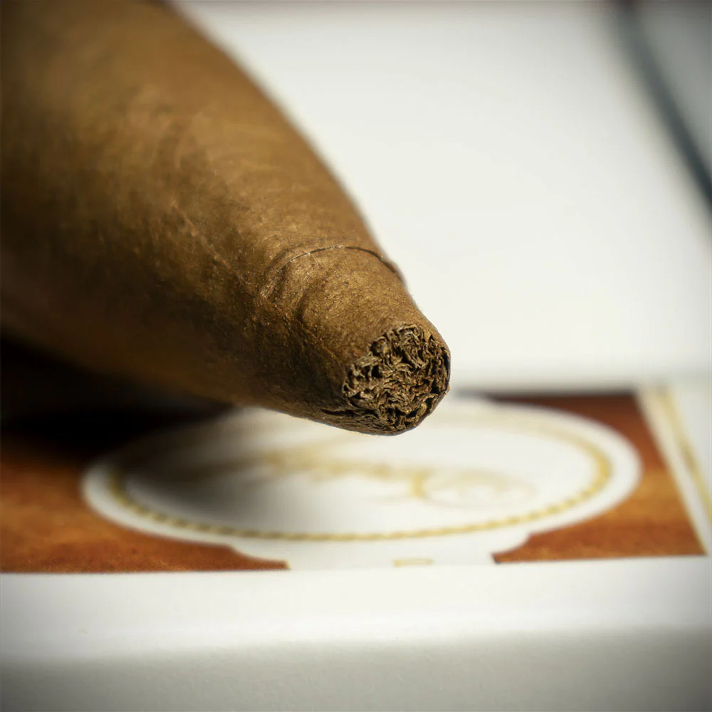 Davidoff Aniversario Series Short Perfecto Cigar - Single - Image 6