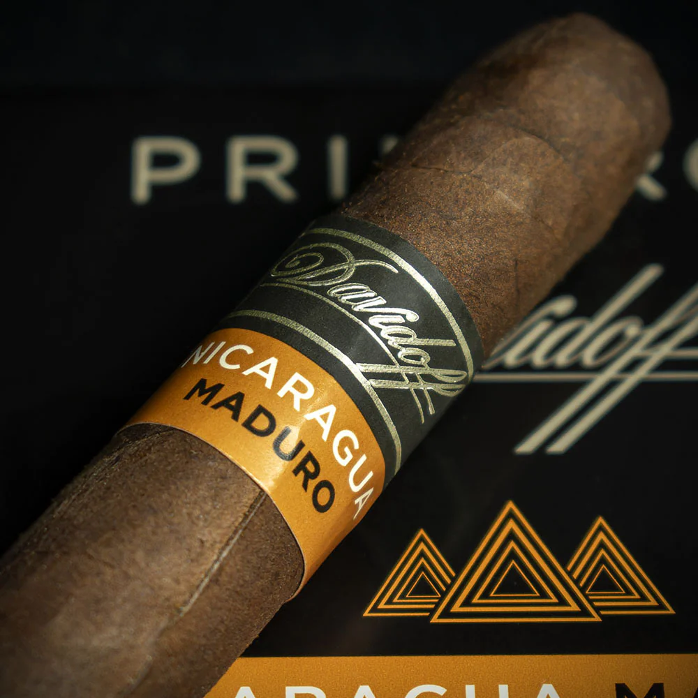Davidoff Primeros Nicaragua Maduro Petit Panetela Cigar - Single - Image 4