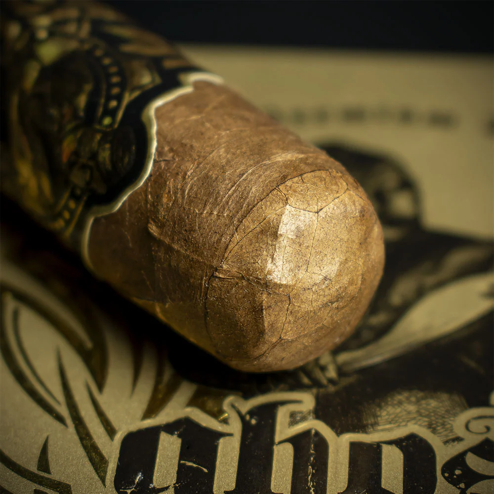 Gurkha Ghost Gold Shadow Robusto Cigar - Single - Image 5