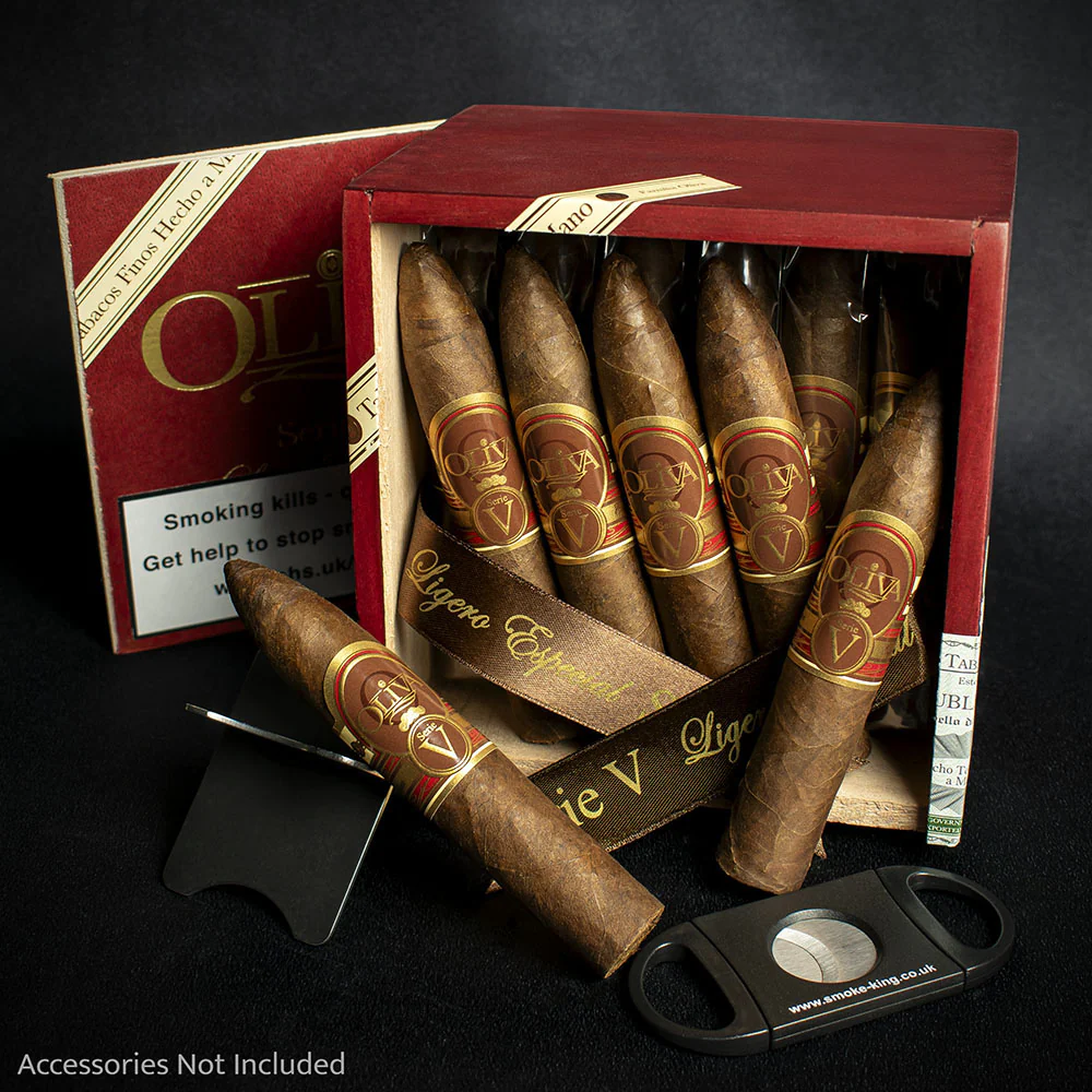 Oliva Serie V Belicoso Cigar - Single - Image 3