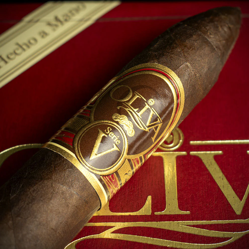 Oliva Serie V Torpedo Cigar - Single - Image 4