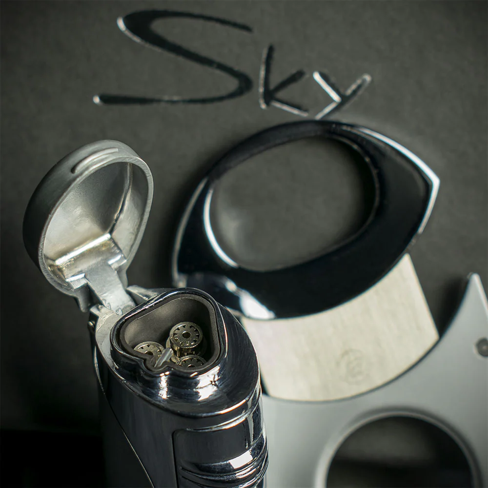Triple Flame Cigar Lighter & Cutter Set - Image 3