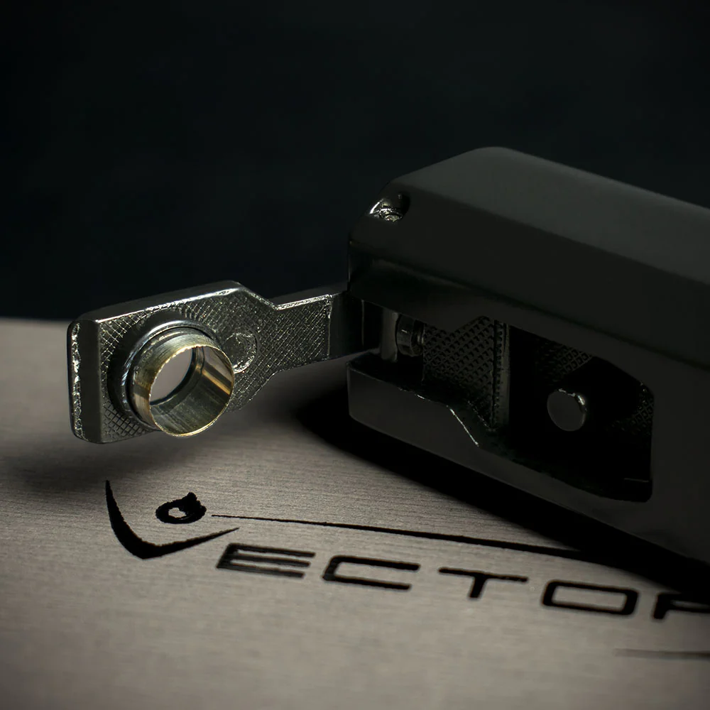 Vector Caliper Single Jet Flame Cigar Lighter With Punch Cutter - Black Matte - Image 6