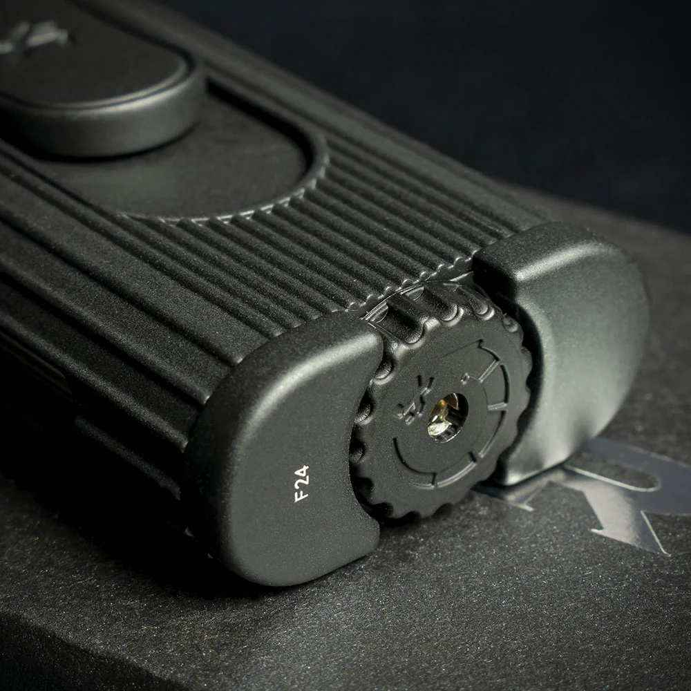 XiKar Hedron Hybrid Flame Cigar Lighter - Matte Black - Image 4