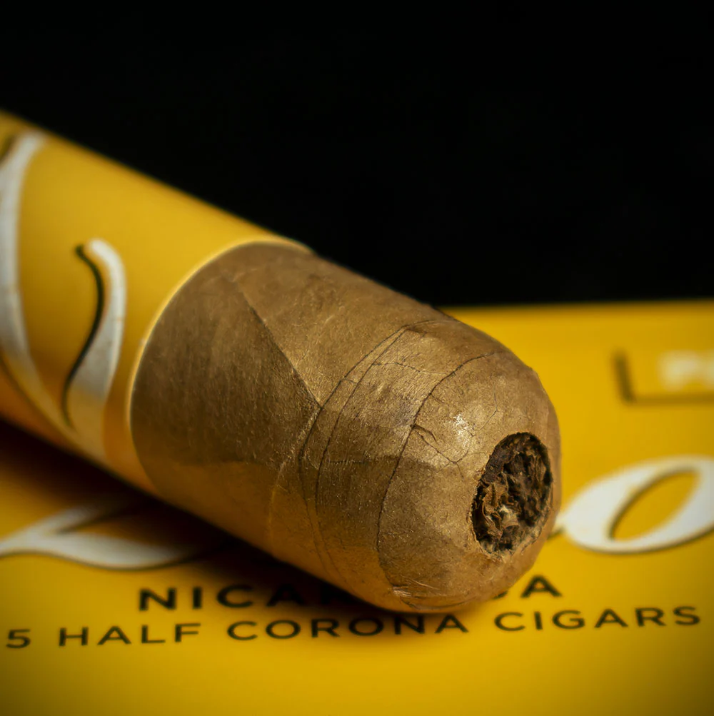 Zino Nicaragua Half Corona Cigars - Tin of 5 - Image 4